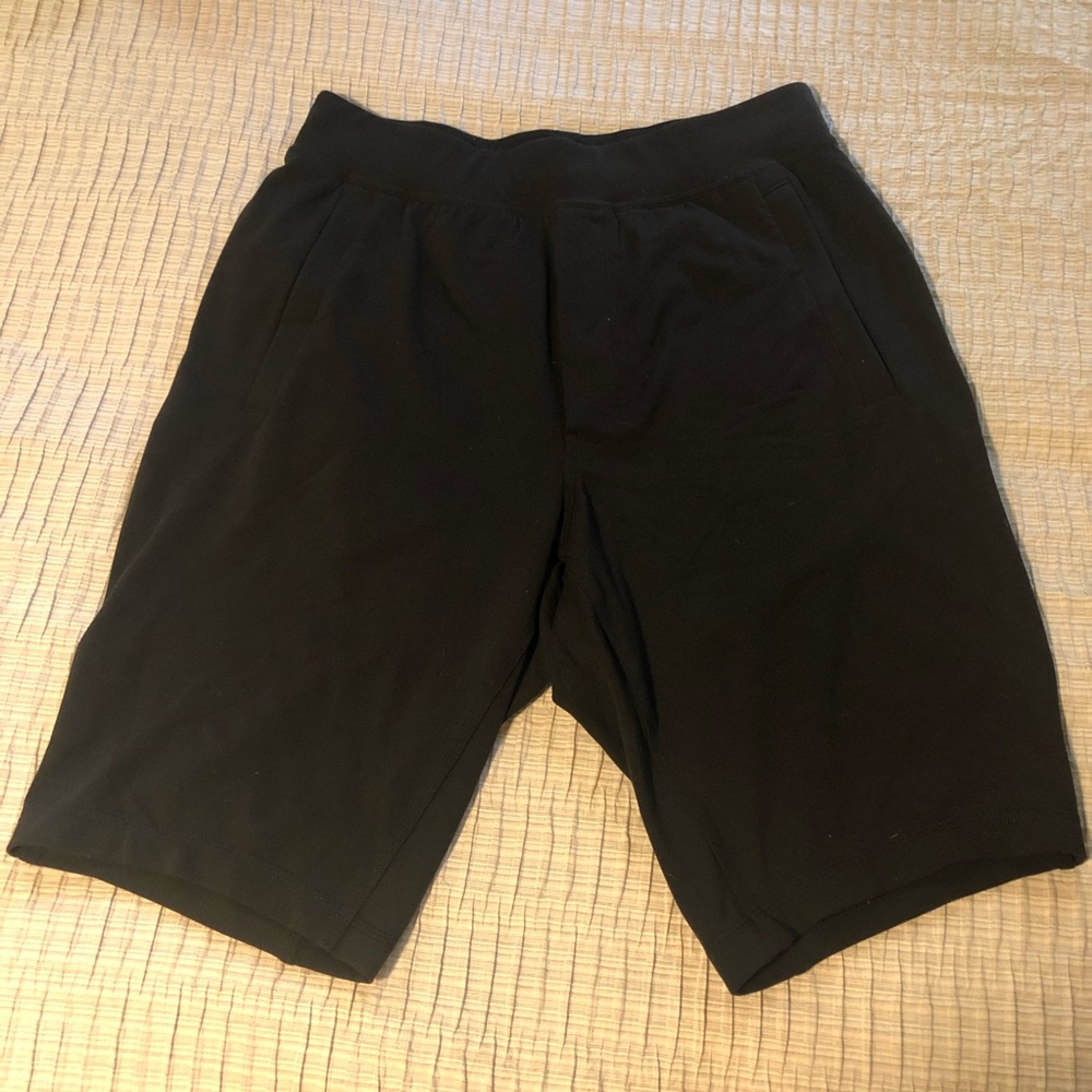 Lululemon Mens Shorts L